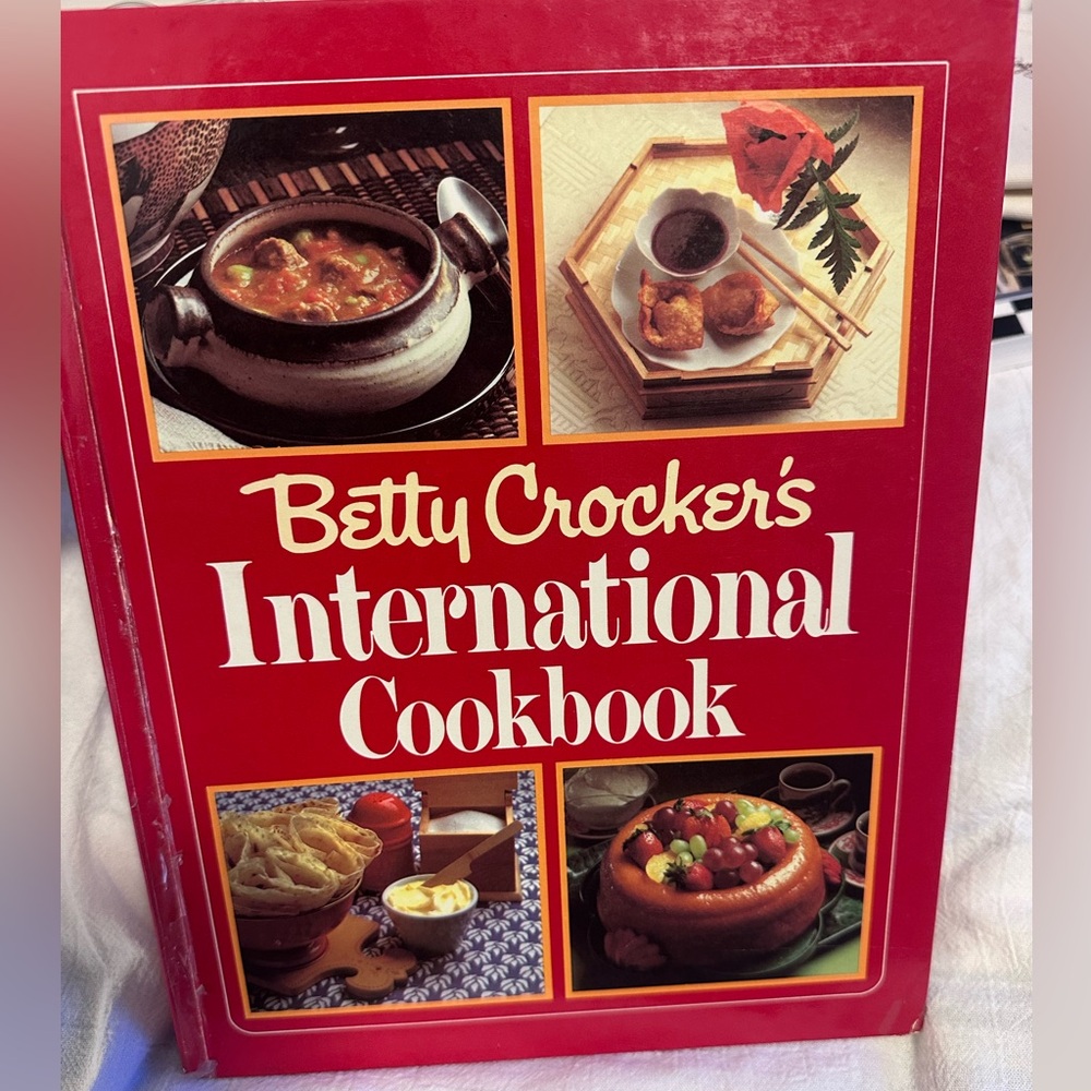 1980 Betty Crocker’s International Cookbook – Vintage Recipes
